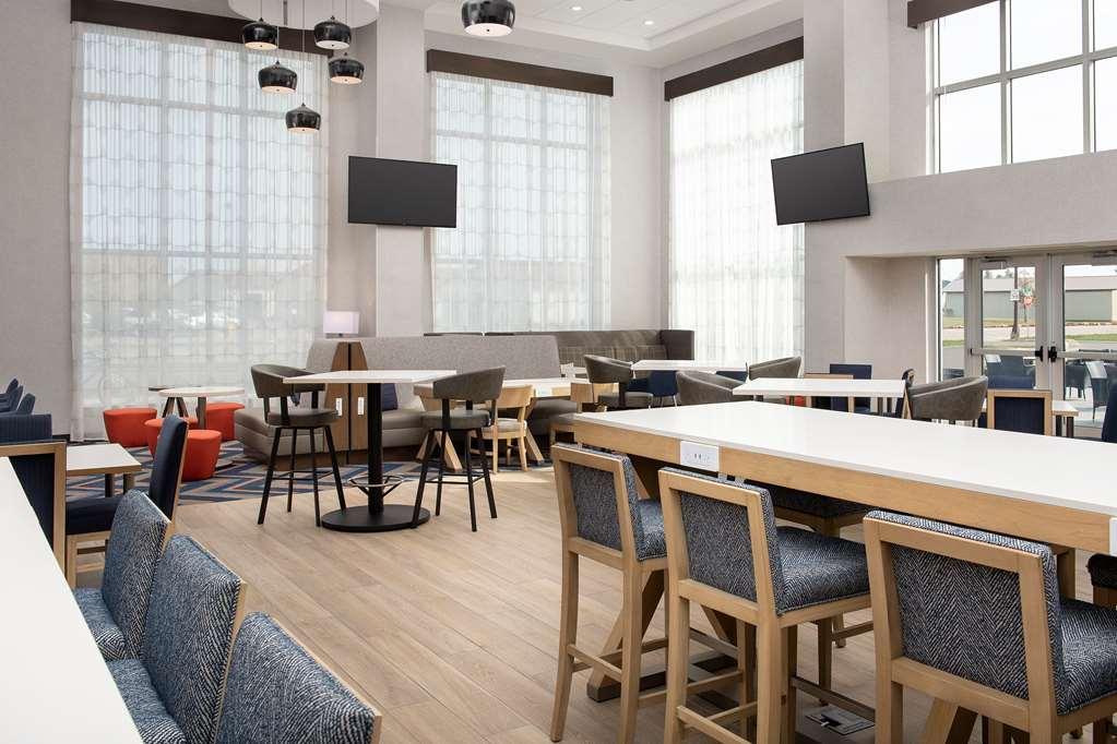 Hampton Inn Warroad מראה פנימי תמונה